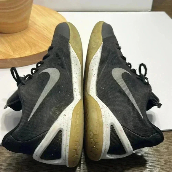 Men’s Nike Hyperchase basketball shoes size 11‎ - Picture 5 of 7